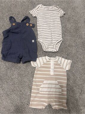 GAP Navy Shortall & Neutral Stripe Baby Rompers Set